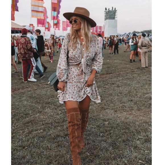 ❌SOLD❌ Spell & the Gypsy Jasmine Blouse - Picture 2 of 8